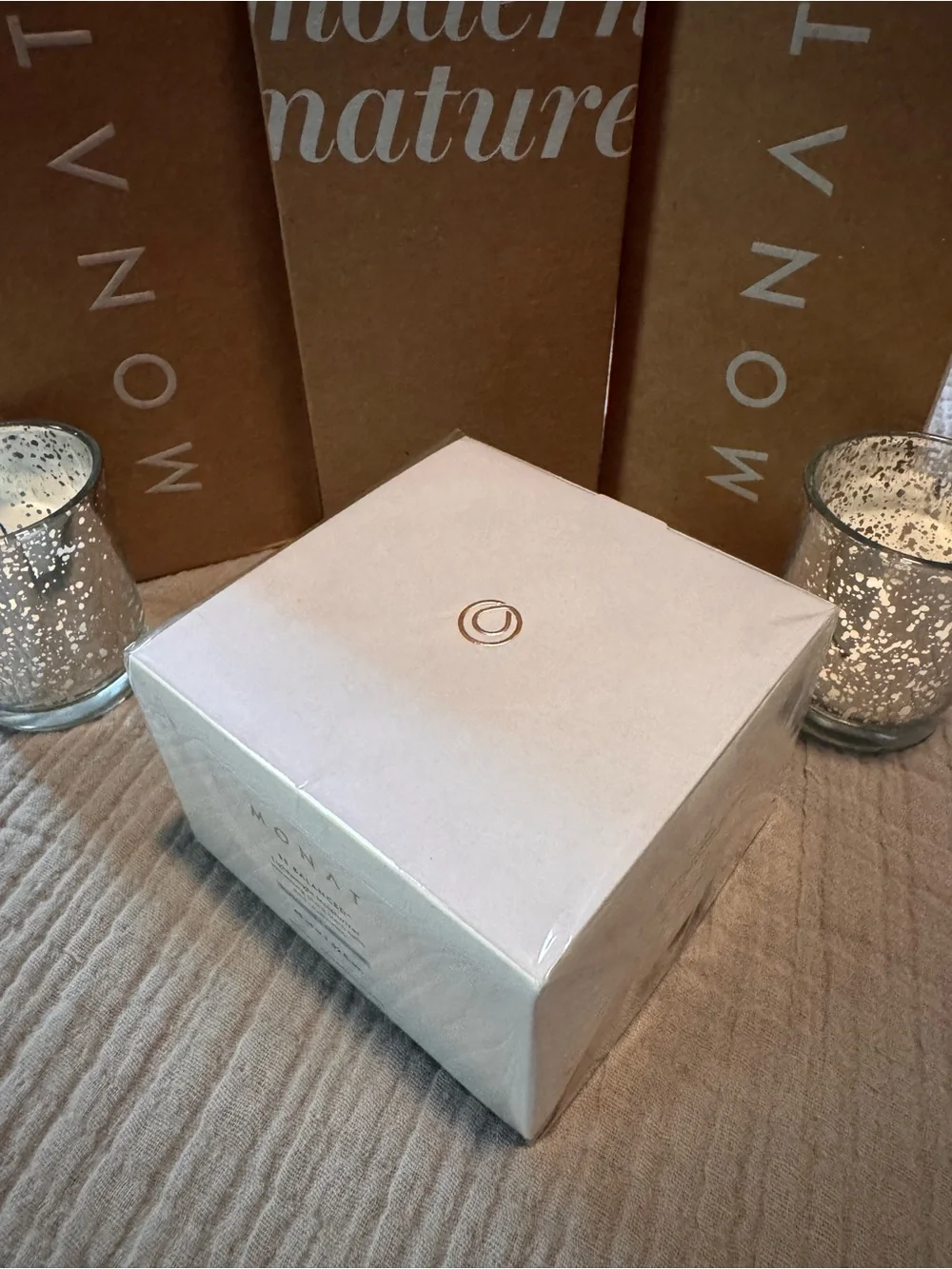 MONAT Be Balanced Hydrating lightweight moisturizer new sealed ceramides